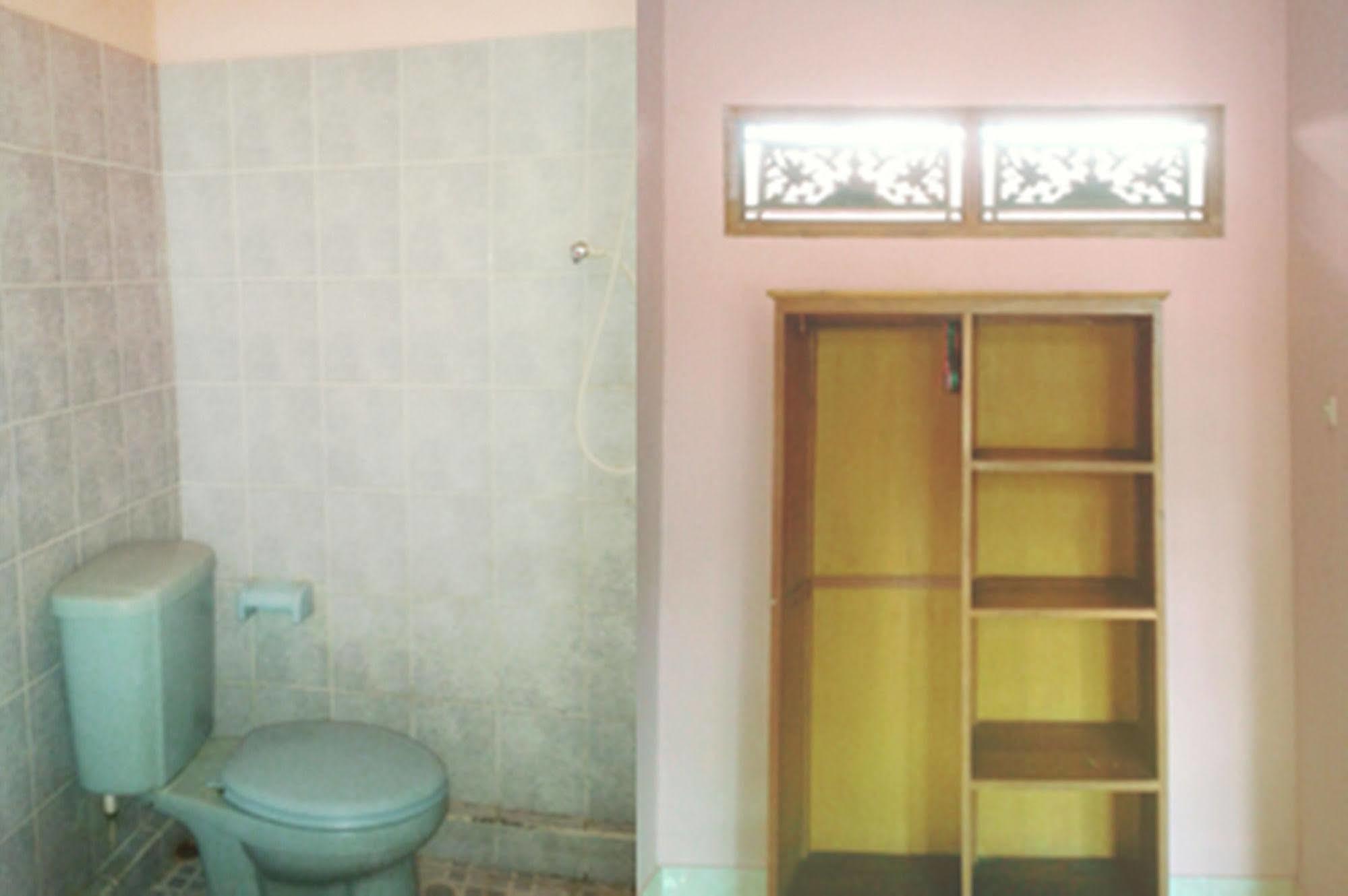 Kenanga गेस्ट हाउस 2*
